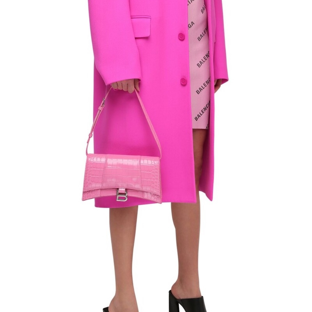 ~~SOLD ~~šš„°š„°Balenciaga Pink Hourglass Bag - Picture 9 of 9